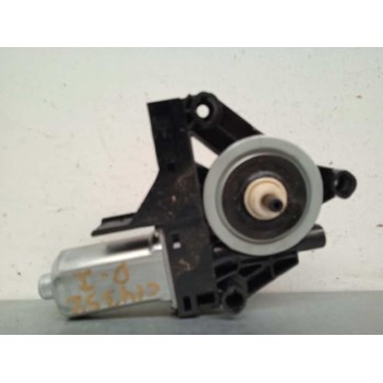 MOTOR ELEVALUNAS DELANTERO IZQUIERDO 966268102 6 PINS