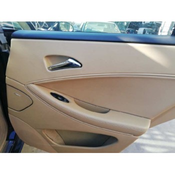 GUARNECIDO PUERTA TRASERA DERECHA A2197300648 