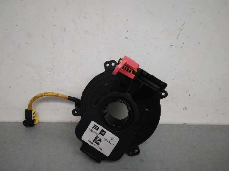 Recambio de anillo airbag para opel zafira tourer excellence referencia OEM IAM 20817720 13579487 