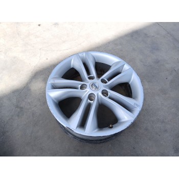 LLANTA TRASERA DERECHA 40300BR07A x1 17 pulgadas