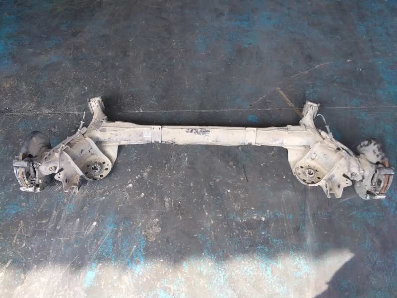 Recambio de puente trasero para hyundai i20 basis blue referencia OEM IAM   