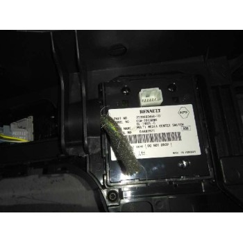 Recambio de consola central para renault megane iii berlina 5 p bose edition referencia OEM IAM   