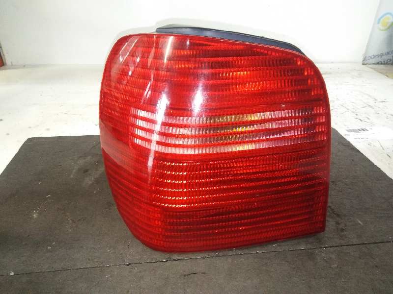 Recambio de piloto trasero izquierdo para volkswagen polo berlina (6n2) conceptline referencia OEM IAM 6N0945095H  