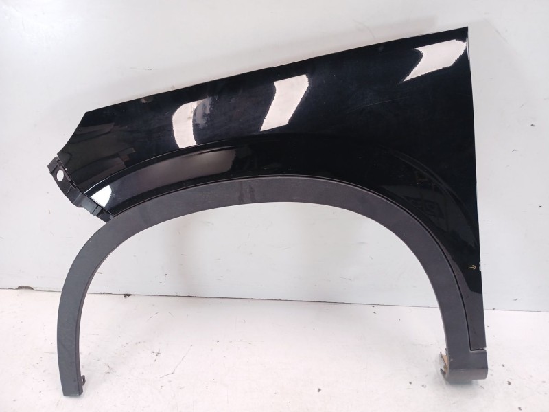 Recambio de aleta delantera izquierda para omoda 5 referencia OEM IAM 553000315  