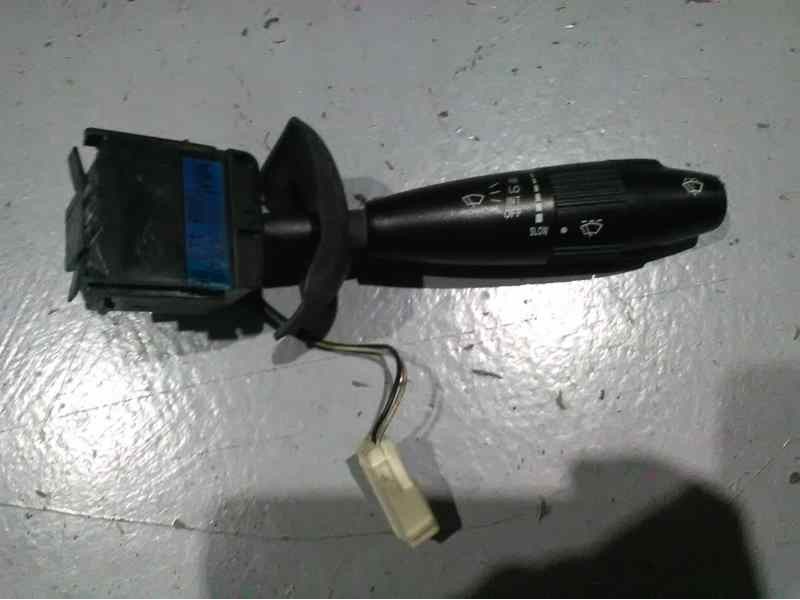 Recambio de mando limpia para daewoo nubira berlina classic se referencia OEM IAM 96271606 2 PINES 8 PINES