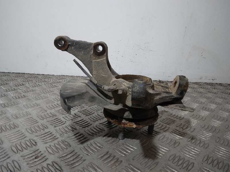 Recambio de mangueta delantera izquierda para hyundai i20 basis blue referencia OEM IAM   