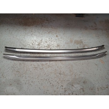 Recambio de barras techo para bmw x1 (e84) sdrive 18 d referencia OEM IAM 4000207400  4000207401