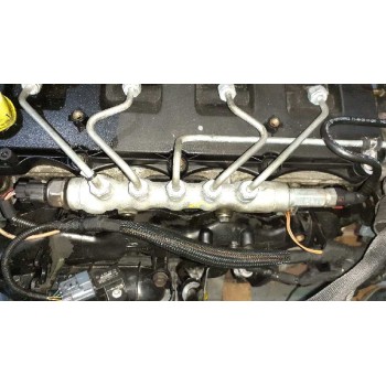 Recambio de rampa inyectora para ford transit caja cerrada ´06 2.2 tdci cat referencia OEM IAM 6C1Q6K682AB  