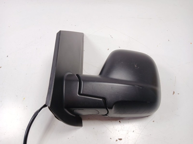 Recambio de retrovisor izquierdo para opel vivaro c furgoneta (k0) 1.5 referencia OEM IAM 98155884XT  