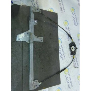 ELEVALUNAS DELANTERO DERECHO 