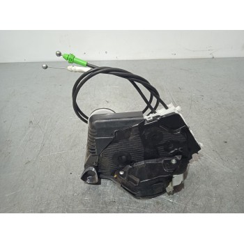 Recambio de cerradura puerta delantera derecha para toyota yaris hybrid active referencia OEM IAM 690300D550 6 PIN 5PTAS
