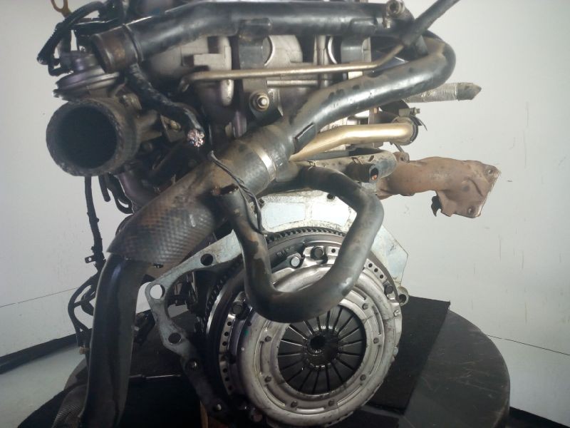 Recambio de motor completo para chrysler voyager (rg) 2.5 crd cat referencia OEM IAM VM48C M 