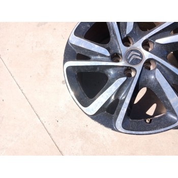Recambio de llanta para citroën c4 picasso ii 1.6 bluehdi 120 referencia OEM IAM 9813863177 X1 