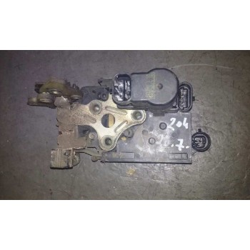 CERRADURA PUERTA DELANTERA IZQUIERDA 