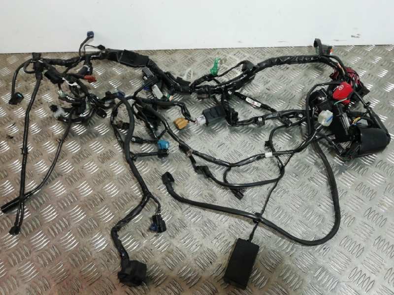 Recambio de cable para honda cbr 650r cbr 650r referencia OEM IAM 32103MKND101  INSTALACION ELECTRICA