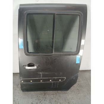 PUERTA LATERAL CORREDERA IZQUIERDA 