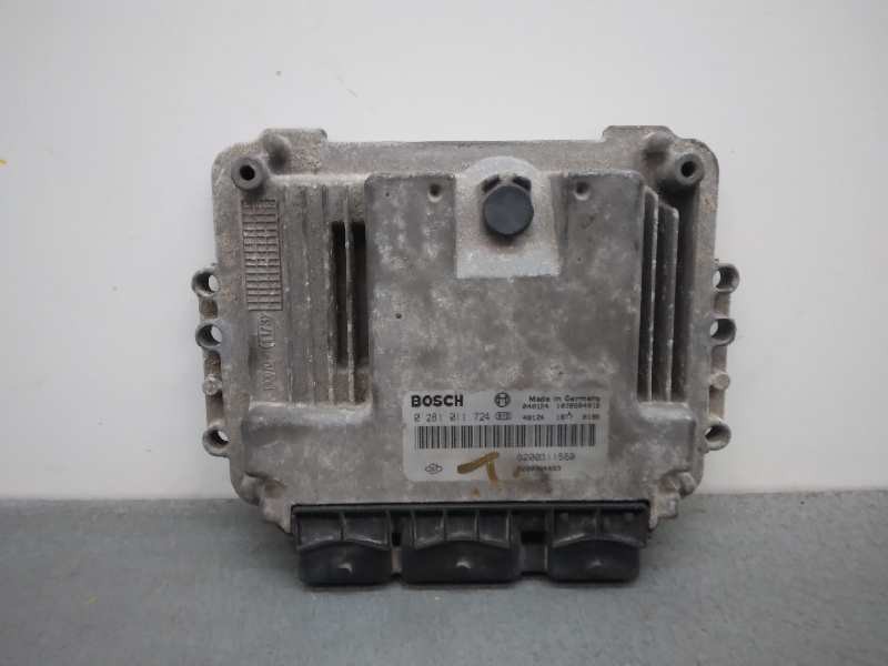 Recambio de centralita motor uce para renault espace iv (jk0) privilege referencia OEM IAM 8200311550 0281011724 