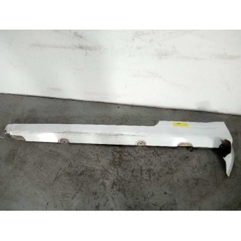 Recambio de faldon lateral para ford focus berlina (cap) ambiente (d) referencia OEM IAM  3 PUERTAS 