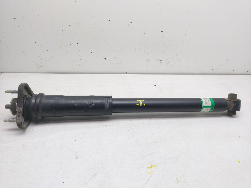 Recambio de amortiguador trasero derecho para lexus is iii (_e3_) 300h (ave30_) referencia OEM IAM 4834130170  