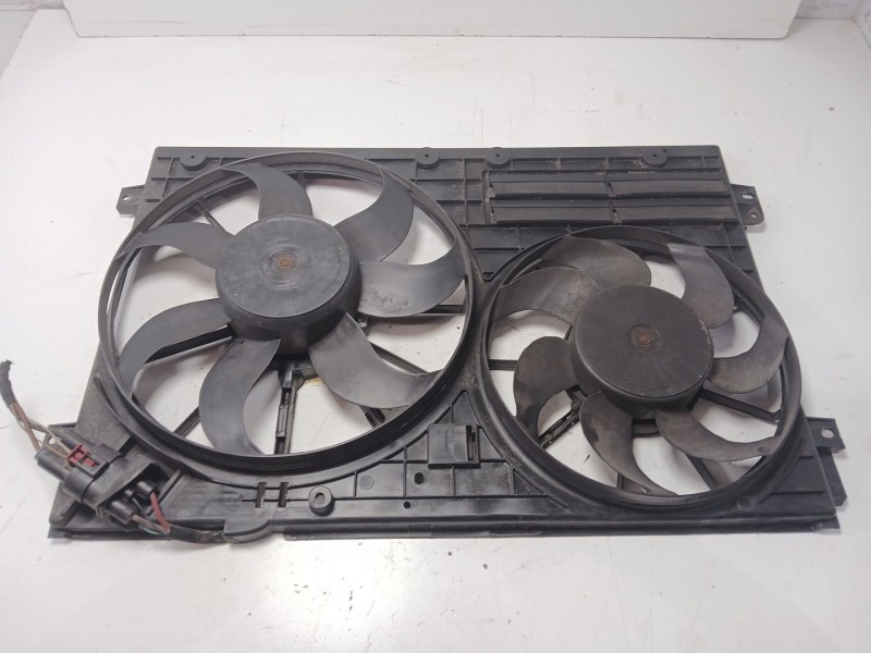 Recambio de electroventilador para volkswagen passat b6 (3c2) 2.0 tdi referencia OEM IAM 1K0121207BC  