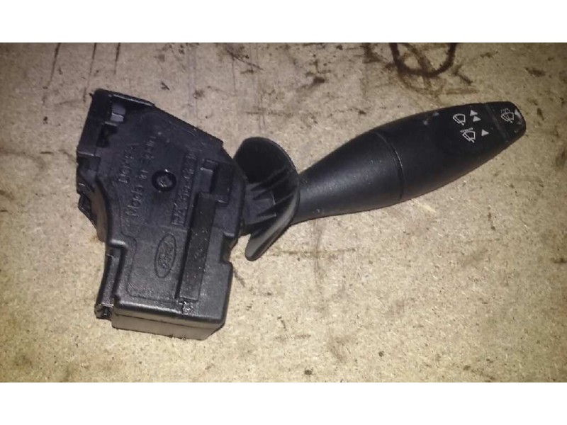 Recambio de mando limpia para ford focus turnier (cak) ghia referencia OEM IAM 98AG17A553CC 5P 