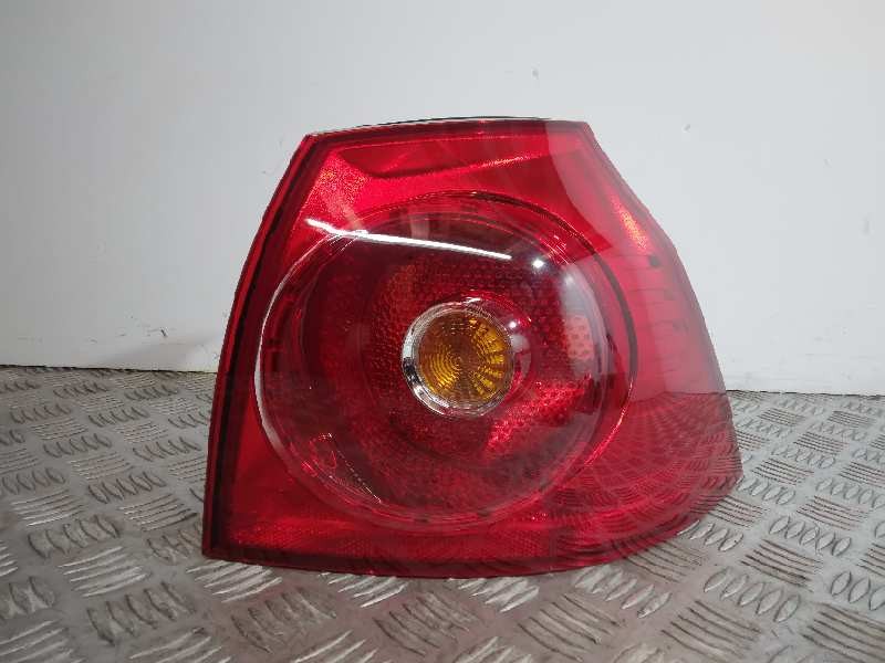 Recambio de piloto trasero derecho para volkswagen golf v berlina (1k1) referencia OEM IAM 1K6945096AA NUEVO 