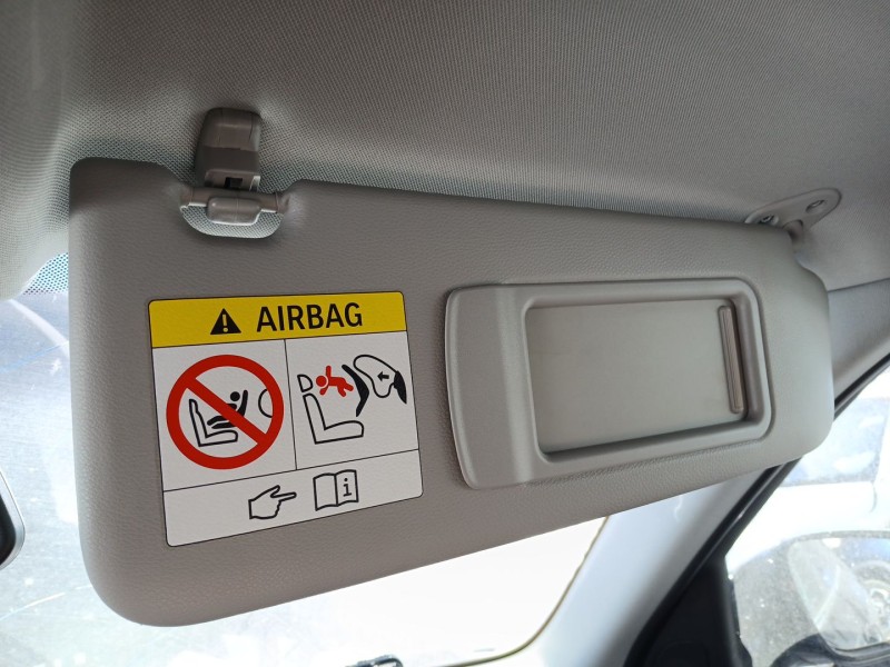 Recambio de parasol derecho para bmw x1 (e84) sdrive 18 d referencia OEM IAM 725198403  