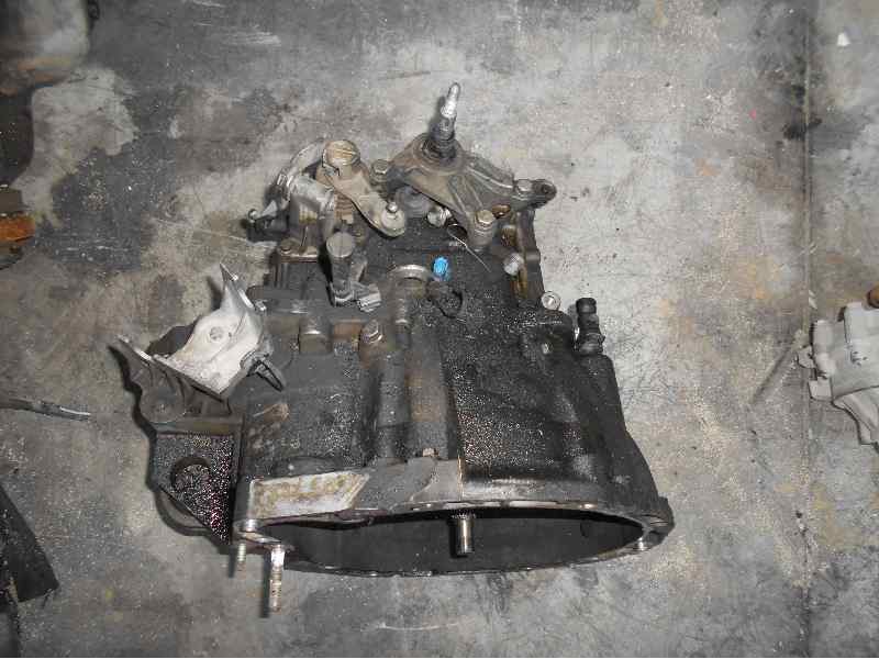 Recambio de caja cambios para renault megane ii berlina 5p confort expression referencia OEM IAM ND0001 SIN SENSOR 6 VELOCIDADES