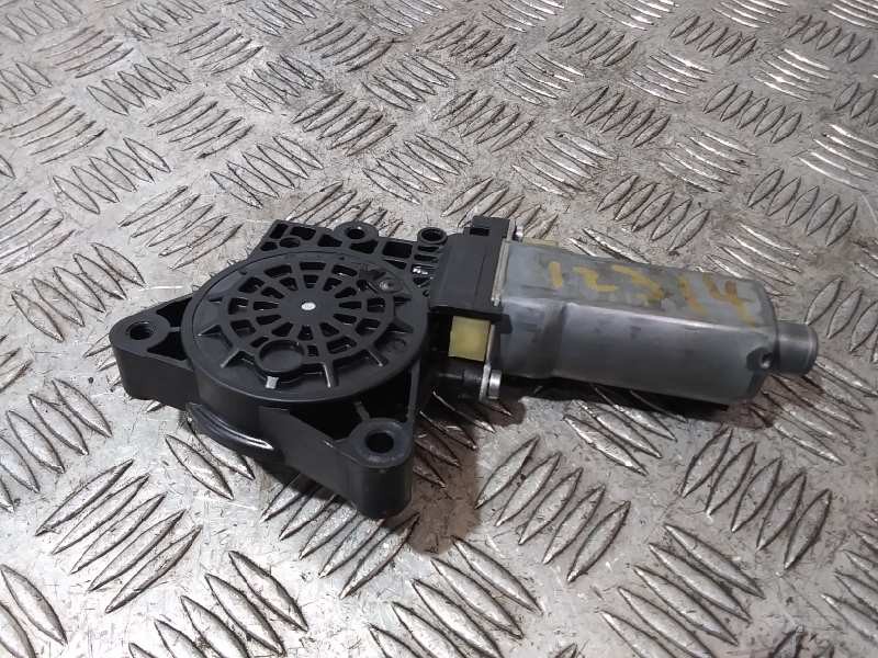 Recambio de motor elevalunas delantero izquierdo para kia carens (un) 2.0 crdi referencia OEM IAM   