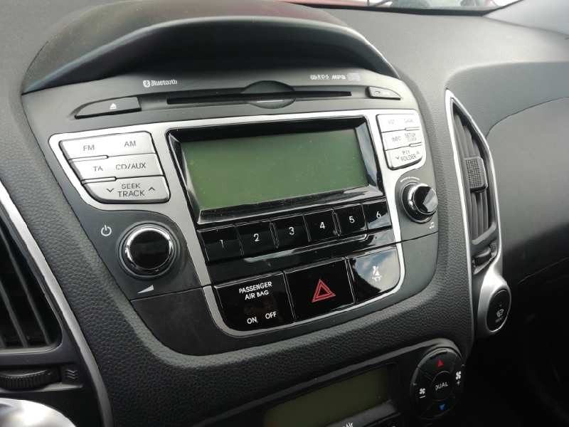 Recambio de sistema audio / radio cd para hyundai ix35 classic 2wd referencia OEM IAM 961602y730tan 961602y730 