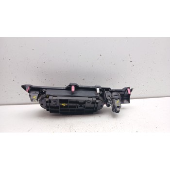 Recambio de mando climatizador para toyota yaris hybrid active referencia OEM IAM 75f206 559000d800 