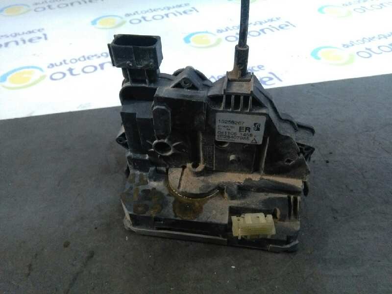 Recambio de cerradura puerta trasera derecha para opel corsa d 1.3 dth referencia OEM IAM  6 PIN 5P