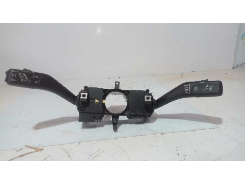 Recambio de mando multifuncion para volkswagen beetle 1.6 tdi dpf referencia OEM IAM 5C05953513F  