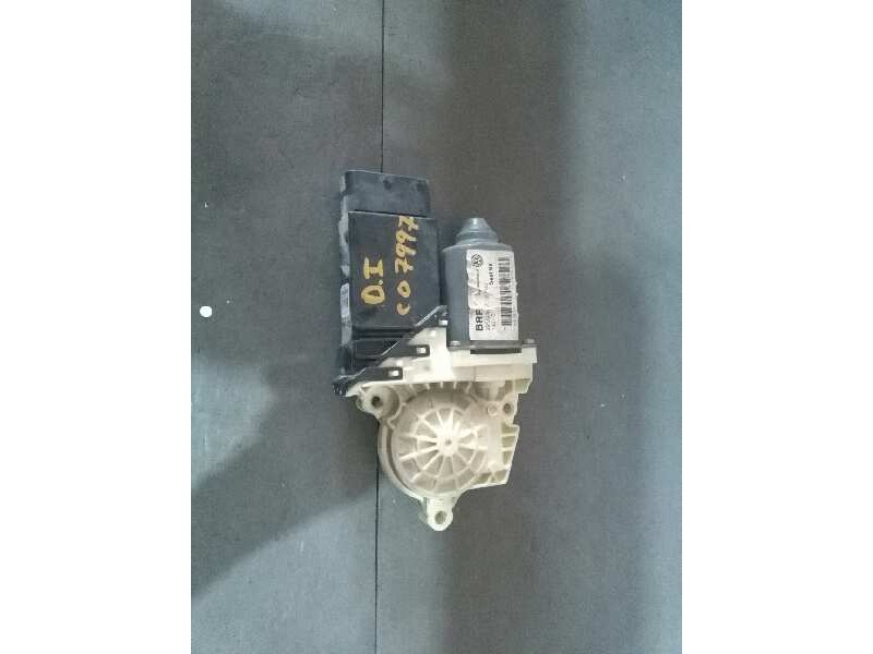Recambio de motor elevalunas delantero izquierdo para seat leon (1m1) 1.6 16v referencia OEM IAM   