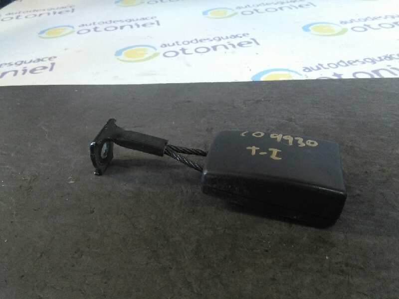 Recambio de enganche cinturon para opel astra h berlina cosmo referencia OEM IAM TI  