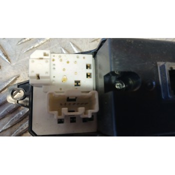 Recambio de mando elevalunas delantero izquierdo para mazda cx-7 (er) luxury referencia OEM IAM EH6666350  