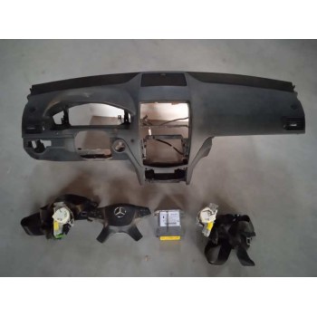 KIT AIRBAG A2048706826 AIRBAG IZQ 4 RADIOS 