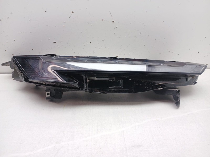 Recambio de faro derecho para omoda 5 referencia OEM IAM 605000726AA  SUPERIOR
