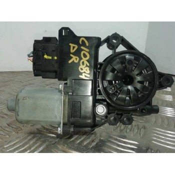 MOTOR ELEVALUNAS DELANTERO DERECHO 1137328786 
