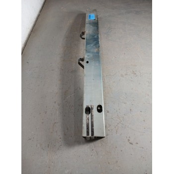 Recambio de refuerzo paragolpes delantero para nissan almera tino (v10m) básico referencia OEM IAM 620364U300  