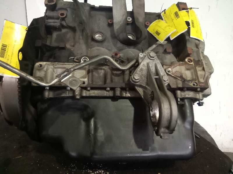 Recambio de bloque para fiat ducato furgón 30 130 (rs: 3000 mm) (l1h1) referencia OEM IAM  M BLOQUE RAJADO