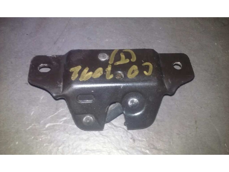 Recambio de cerradura maletero / porton para citroën saxo 1.1 referencia OEM IAM   