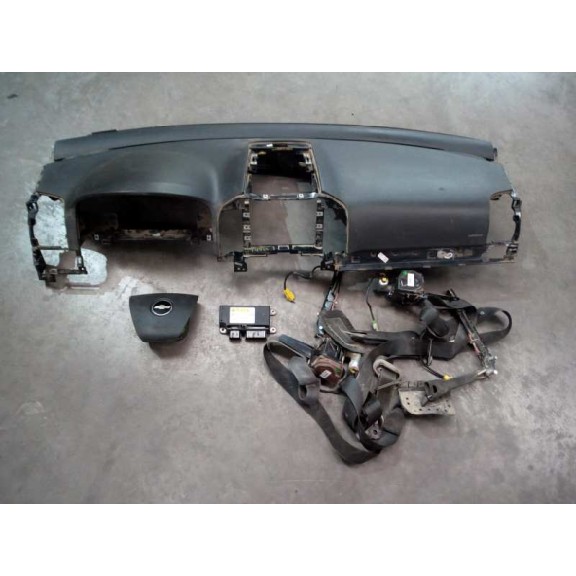 Recambio de kit airbag para chevrolet captiva 2.2 vcdi lt 2wd referencia OEM IAM   