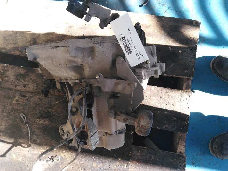 Recambio de caja cambios para citroën c3 1.4 hdi sx plus referencia OEM IAM 20CN33  
