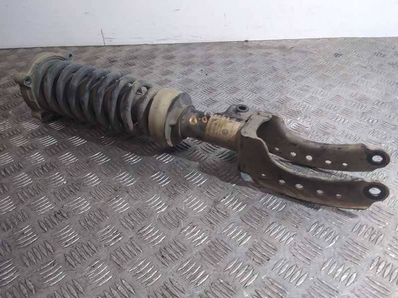 Recambio de amortiguador delantero derecho para volkswagen touareg (7la) tdi r5 referencia OEM IAM 7L6413032L  