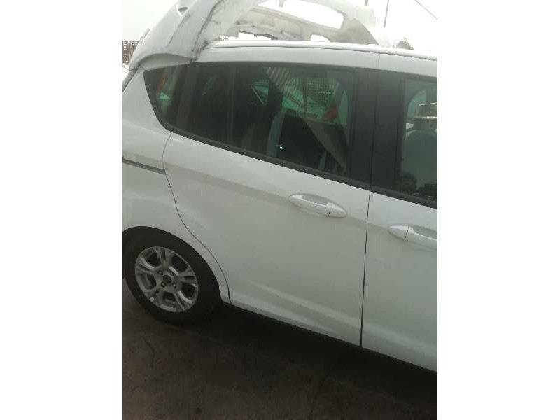 Recambio de puerta trasera derecha para ford b-max trend referencia OEM IAM   