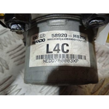 Recambio de abs para kia stonic (ybcuv) drive referencia OEM IAM 58920H8250 58920H8250 