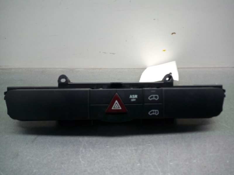 Recambio de warning para mercedes-benz sprinterii caja cerrada (desde 01.06) 310/313/316 cdi (906.631/633/635/637) referencia OE