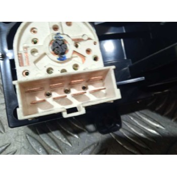 Recambio de mando climatizador para kia carnival ii 2.9 crdi cat referencia OEM IAM 0K53B61190D  