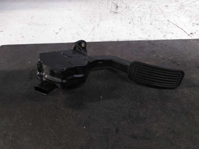 Recambio de potenciometro pedal para lexus ct 200h referencia OEM IAM 7811076021  7811076021